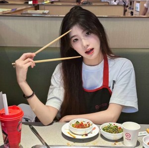 小红书收样品违规吗怎么举报，小红书收样品违规吗？教你正确举报方式及专业团队协助指南